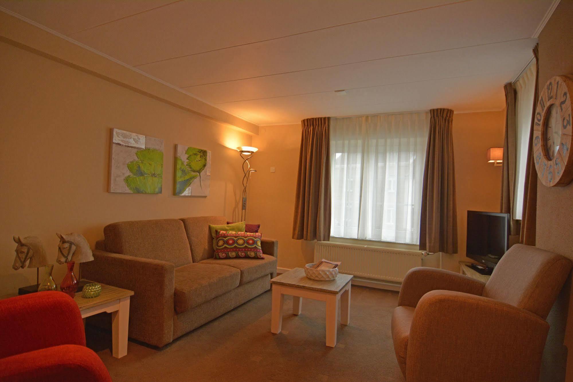 Aparthotel Ons Epen Bagian luar foto