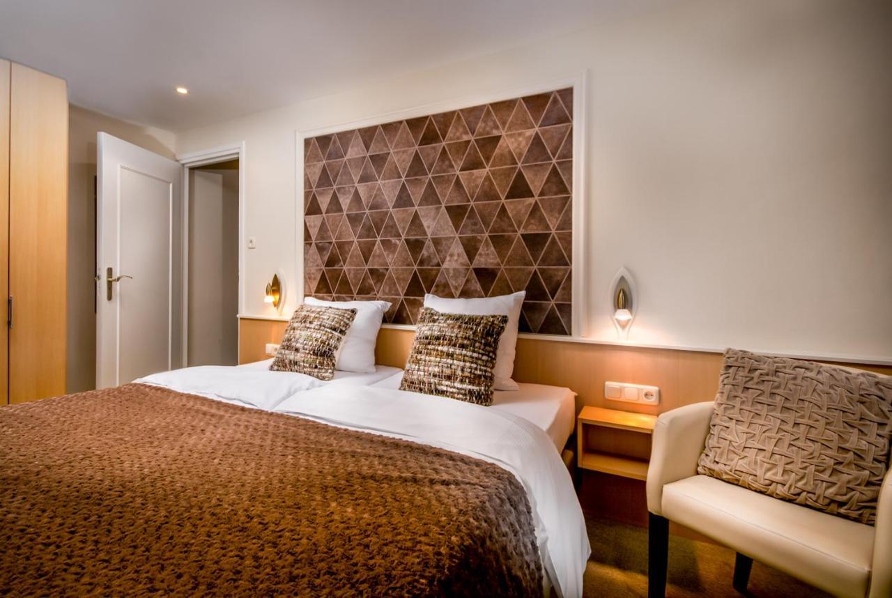 Aparthotel Ons Epen Bagian luar foto